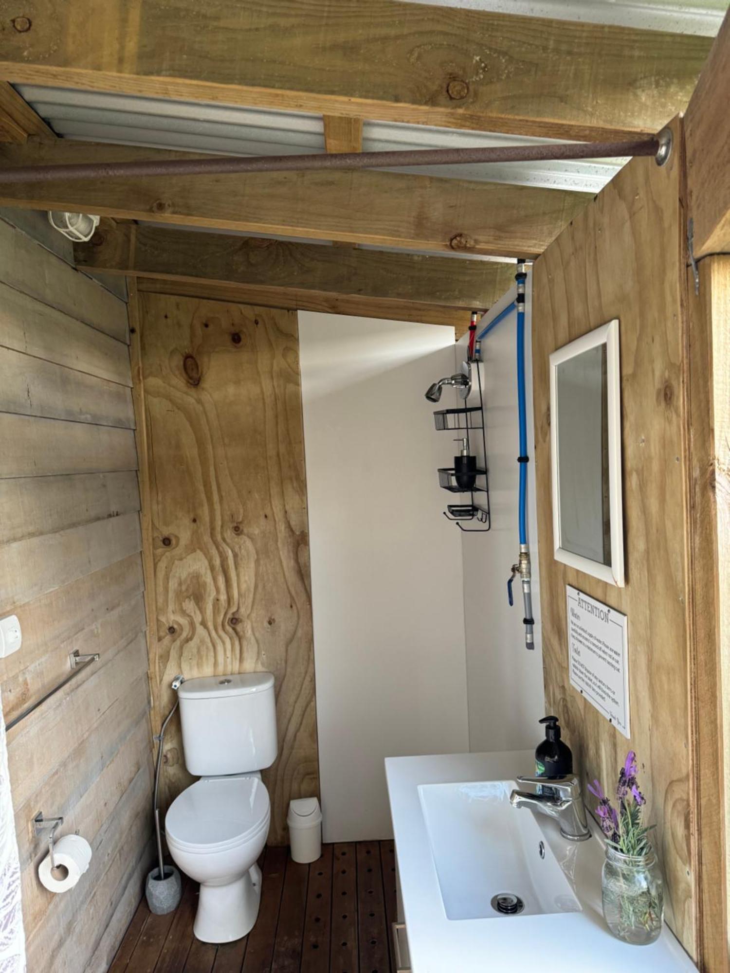 Private Cabin Close To The City Centre Уангарей Екстериор снимка