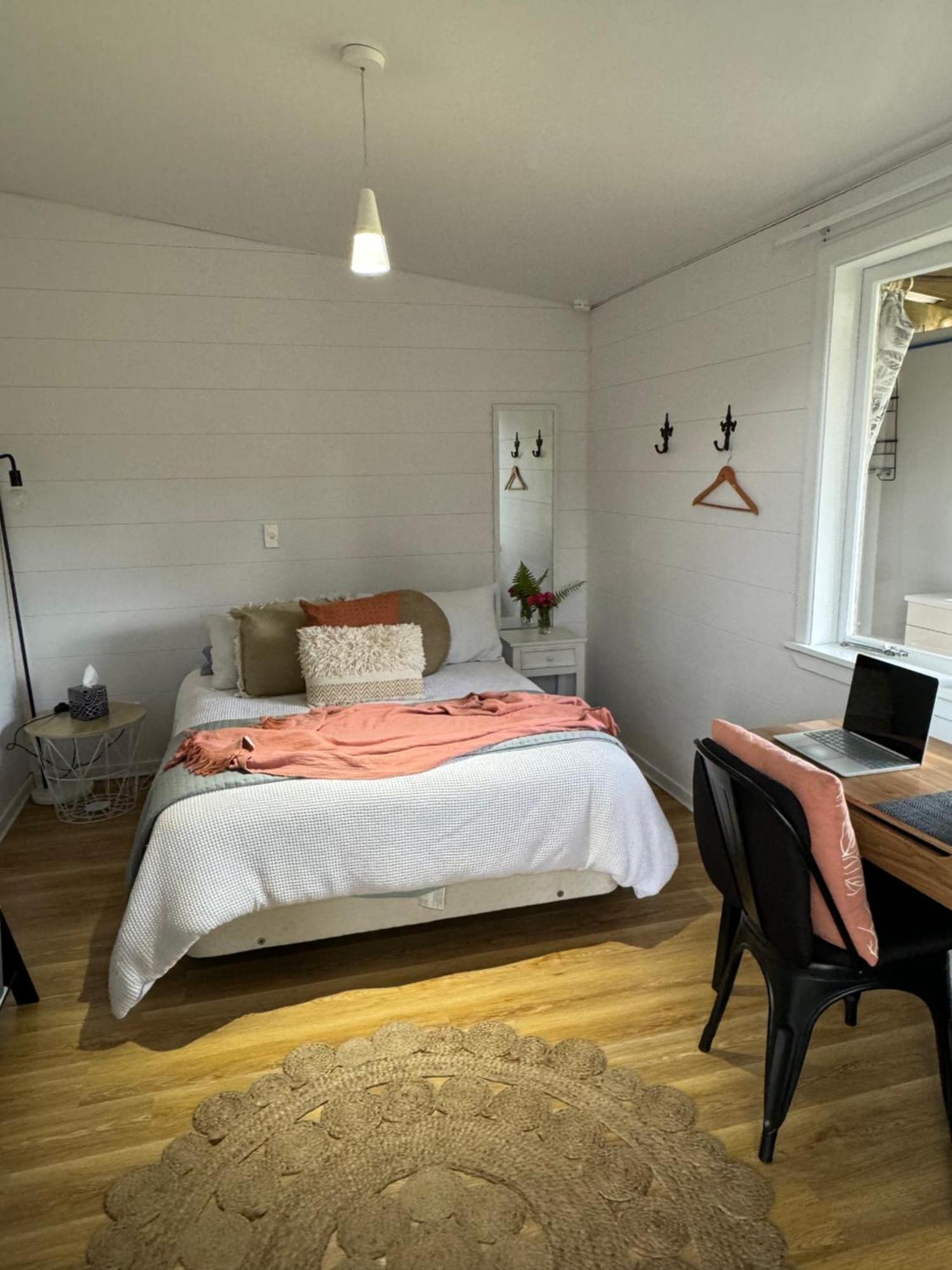 Private Cabin Close To The City Centre Уангарей Екстериор снимка
